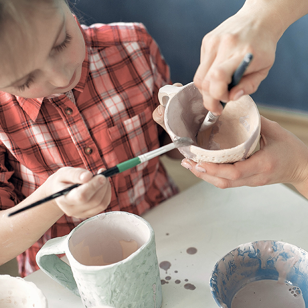 Atelier parent enfant autour d'une pi&egrave;ce en c&eacute;ramique
